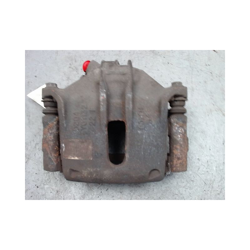 ETRIER DE FREIN AVANT DROIT PEUGEOT 206 ESSENCE