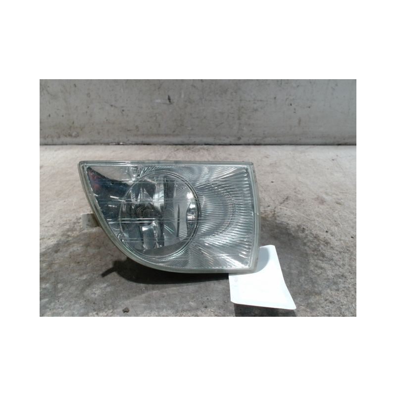 PHARE ANTIBROUILLARD AVANT DROIT SKODA ROOMSTER