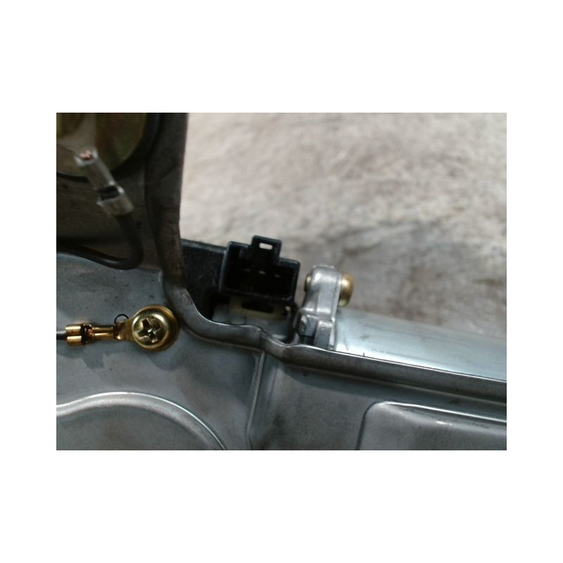 MOTEUR ESSUIE-GLACE ARRIERE TOYOTA RAV4 2003-