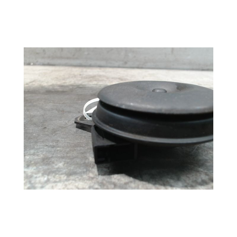 KLAXON / AVERTISSEUR TOYOTA RAV4 2003-