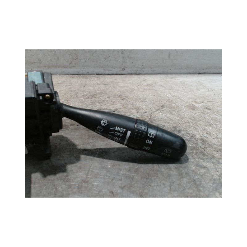 COMMANDE ESSUIE GLACE TOYOTA RAV4 2003-