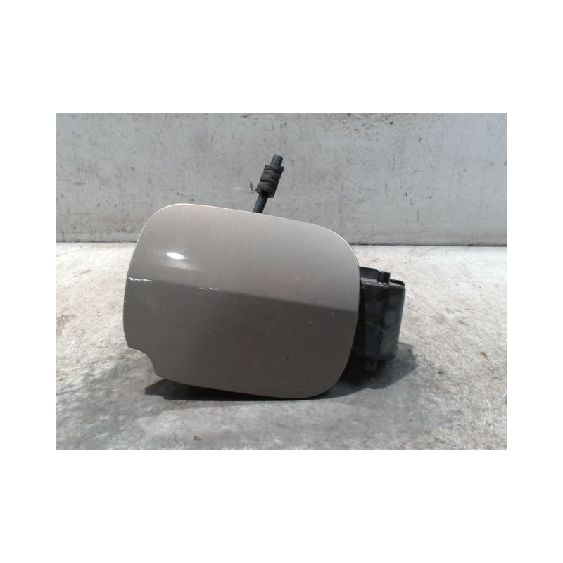 VOLET DE TRAPPE CARBURANT RENAULT CLIO III 2009-
