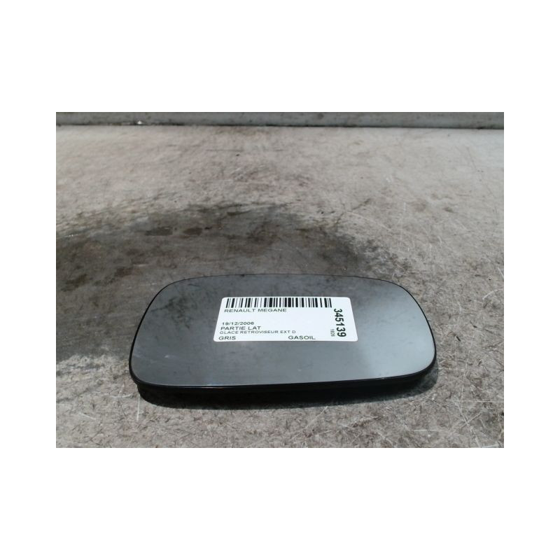 GLACE RETROVISEUR EXT D RENAULT MEGANE