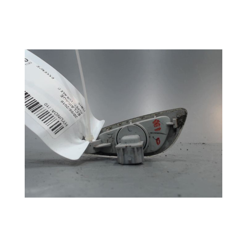 REPETITEUR AILE DROIT HYUNDAI I10