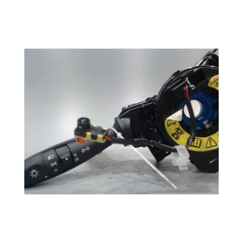 COMMANDE CLIGNOTANT HYUNDAI I10