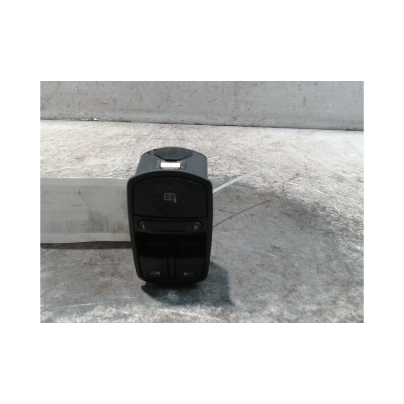 COMMANDE LEVE-GLACE PORTE AVG OPEL CORSA 06-09