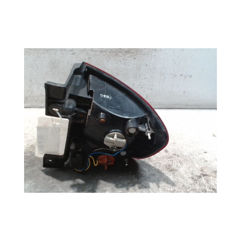 FEU ARRIERE GAUCHE  SSANGYONG KYRON 2005-