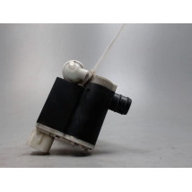 POMPE LAVE-GLACE AVANT HYUNDAI VELOSTER