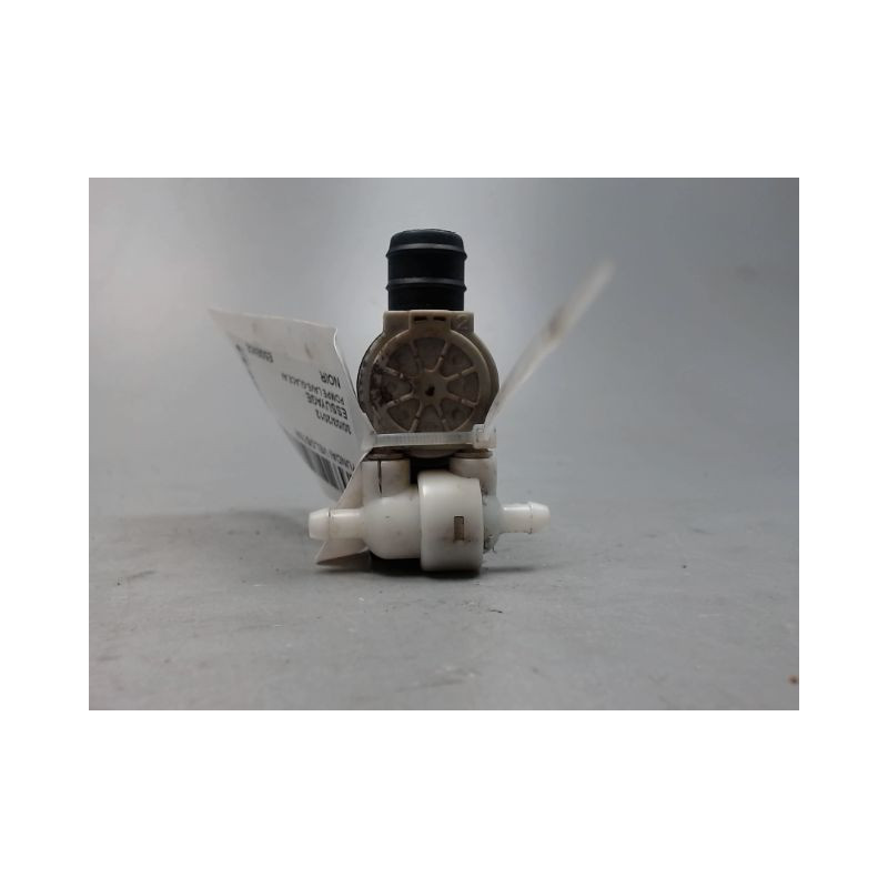 POMPE LAVE-GLACE AVANT HYUNDAI VELOSTER