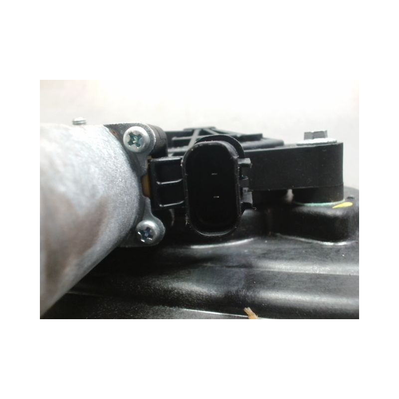 MECANISME+MOTEUR LEVE-GLACE AVANT DROIT HYUNDAI VELOSTER