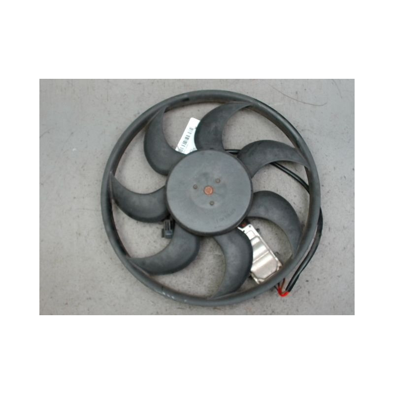 MOTEUR VENTILATEUR RADIATEUR B.M.W. SERIE 1
