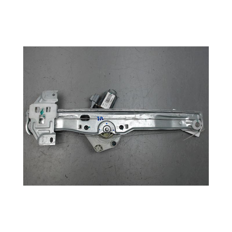 MECANISME+MOTEUR LEVE-GLACE AVANT DROIT FORD KA+