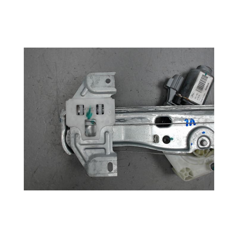 MECANISME+MOTEUR LEVE-GLACE AVANT DROIT FORD KA+
