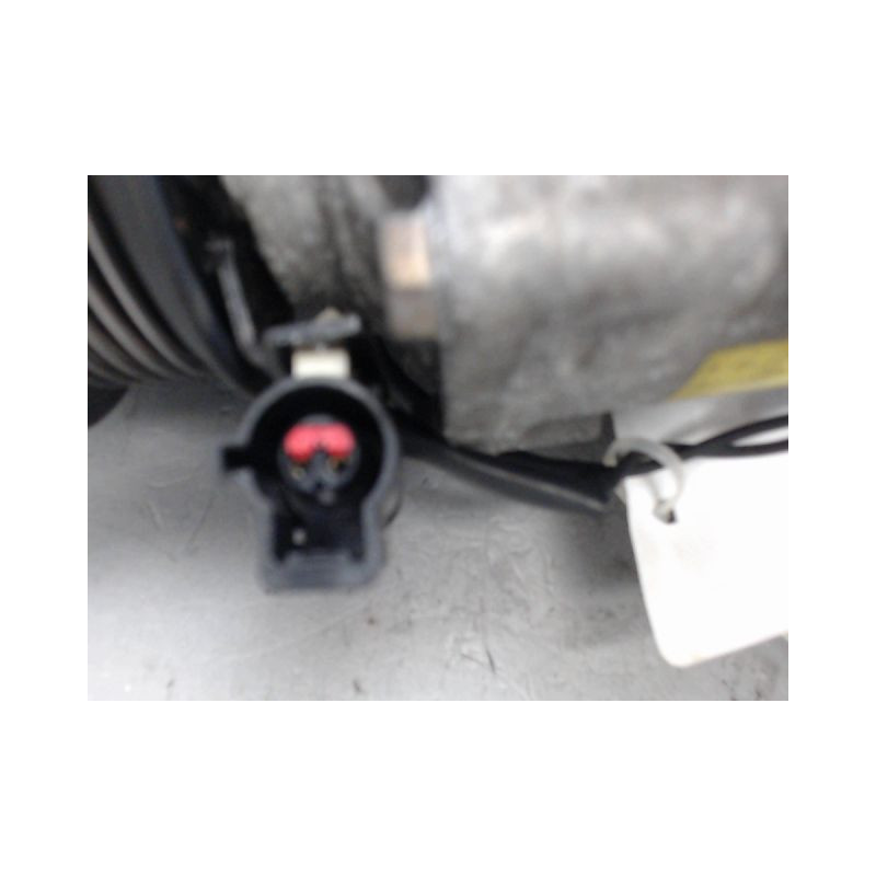 COMPRESSEUR AIR CONDITIONNE FORD FIESTA 02 -05