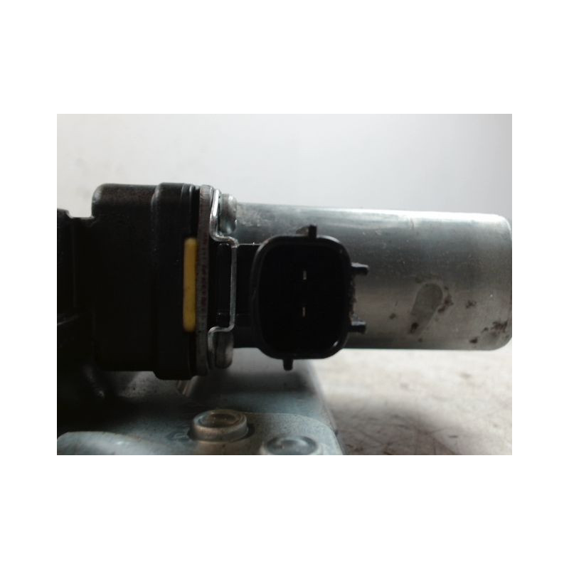MECANISME+MOTEUR LEVE-GLACE ARRIERE DROIT DACIA SANDERO 2008-