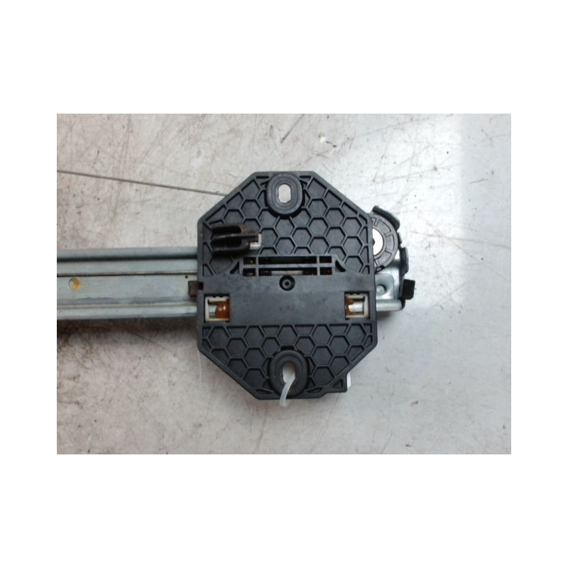 MECANISME+MOTEUR LEVE-GLACE ARRIERE GAUCHE DACIA SANDERO 2008-