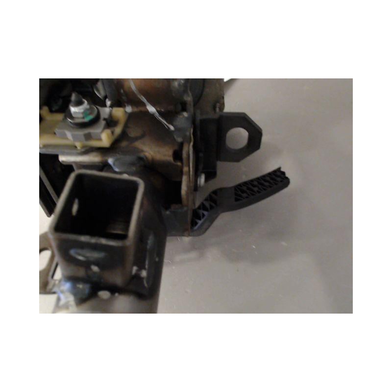 COLONNE DE DIRECTION ASSISTEE RENAULT CLIO III Phase 1 2005-2009
