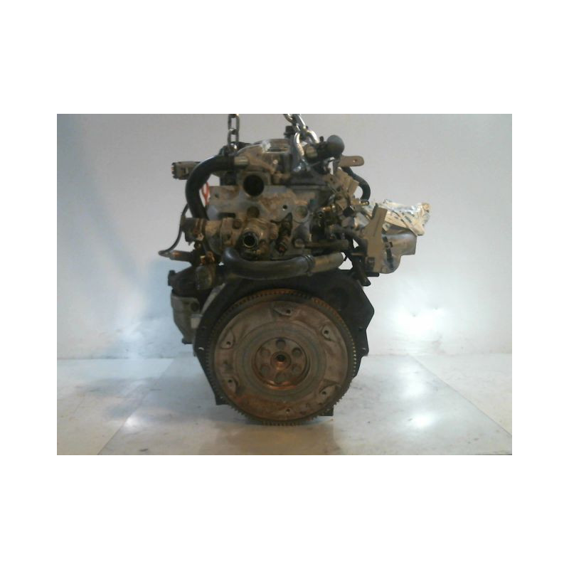 MOTEUR ESSENCE NISSAN MICRA 1.0 i 16V