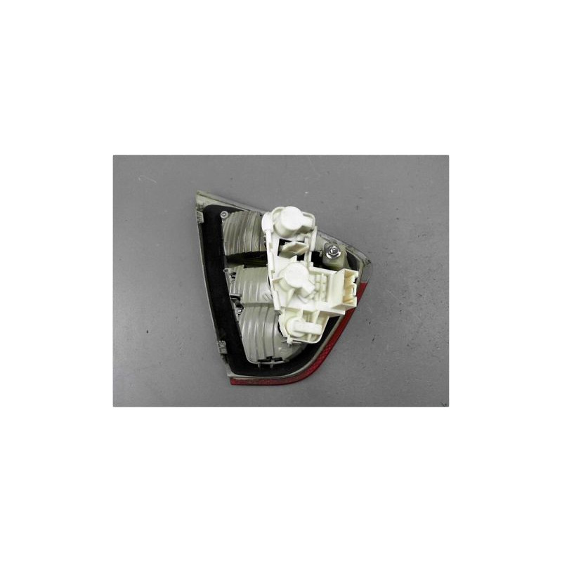 FEU ARRIERE INTERIEUR DROIT BMW SERIE 3 (E90) 05-08