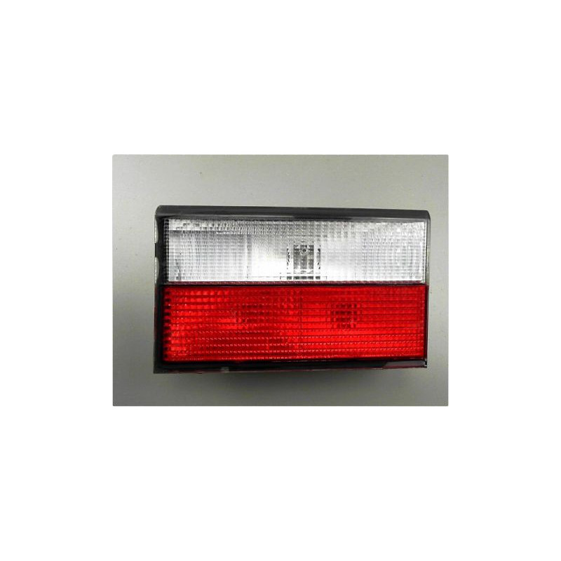 FEU ARRIERE INTERIEUR DROIT CITROEN XANTIA 97-2002