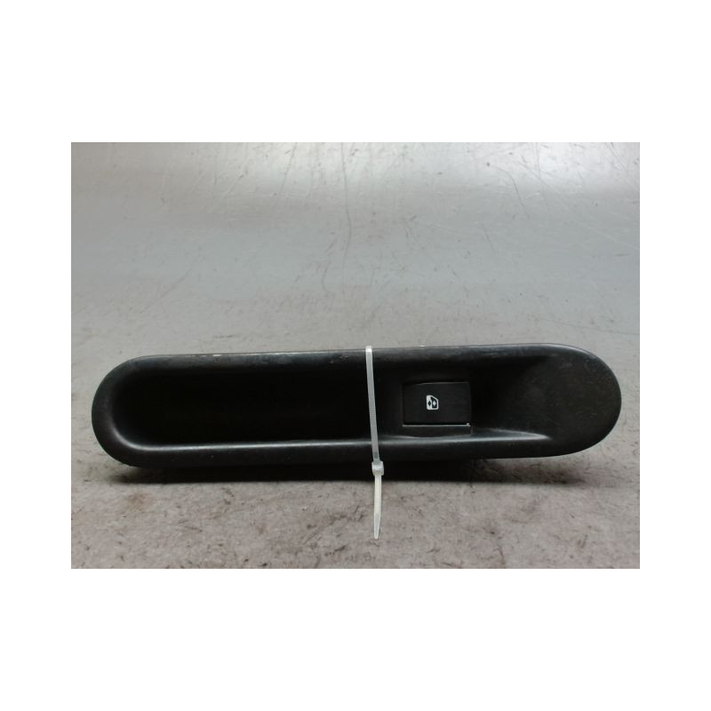 COMMANDE LEVE-GLACE PORTE ARD RENAULT GRAND ESPACE 2006-