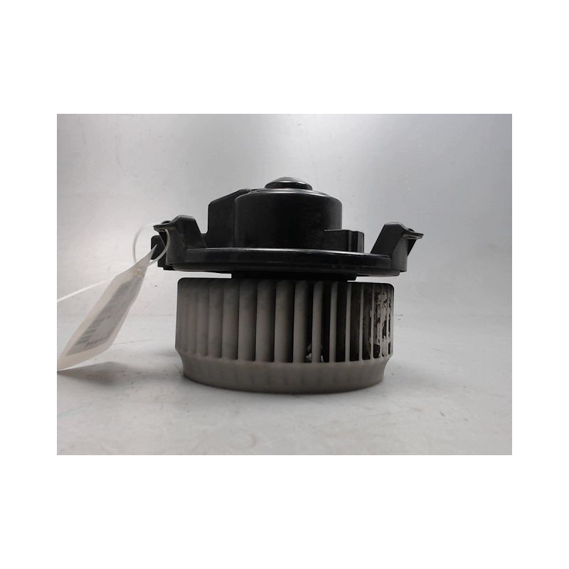 MOTEUR VENTILATEUR CHAUFFAGE TOYOTA L.CRUISER