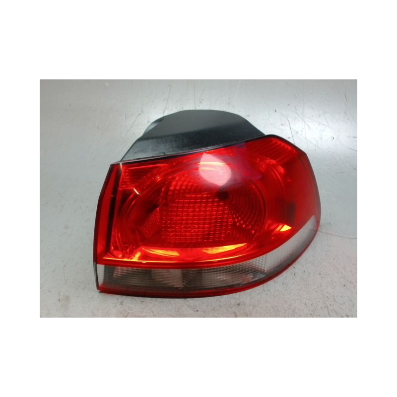 FEU ARRIERE DROIT VOLKSWAGEN GOLF VI 2008-