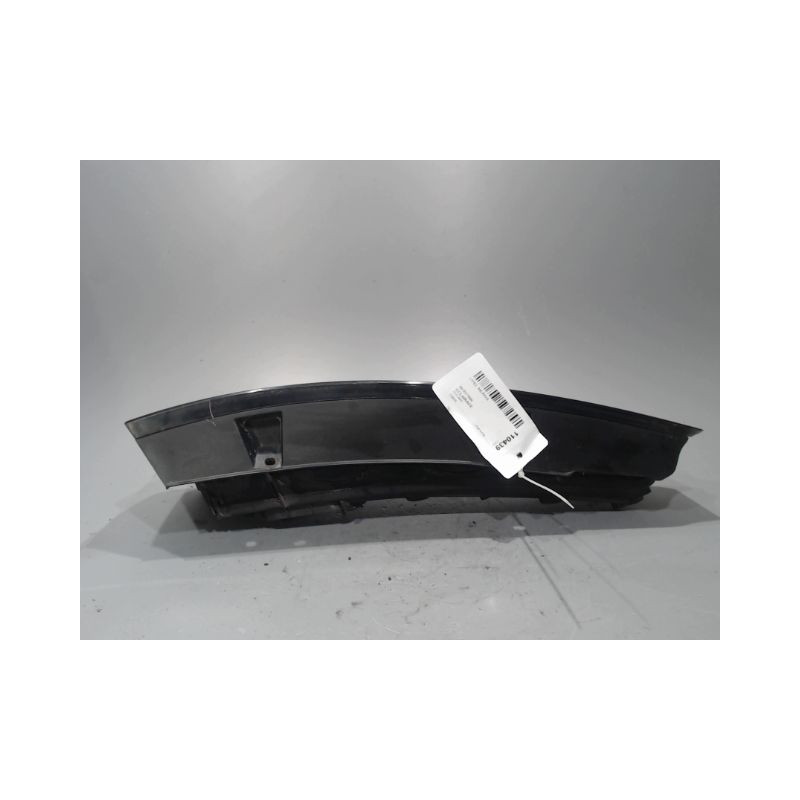 FEU ARRIERE DROIT OPEL MERIVA