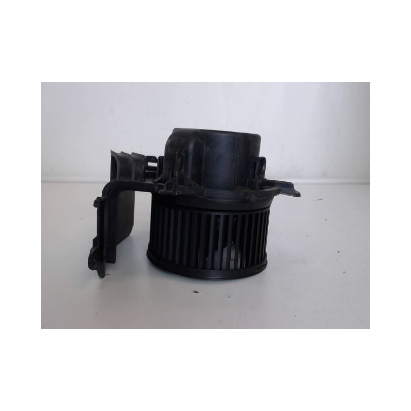 MOTEUR VENTILATEUR CHAUFFAGE RENAULT CLIO