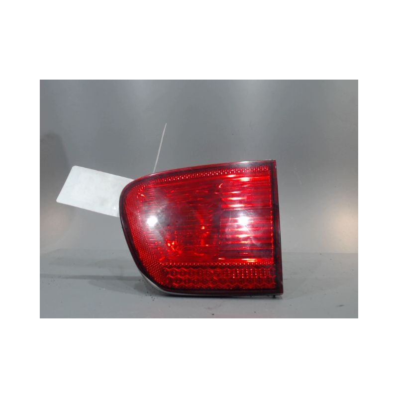 FEU ARRIERE INTERIEUR DROIT SEAT IBIZA