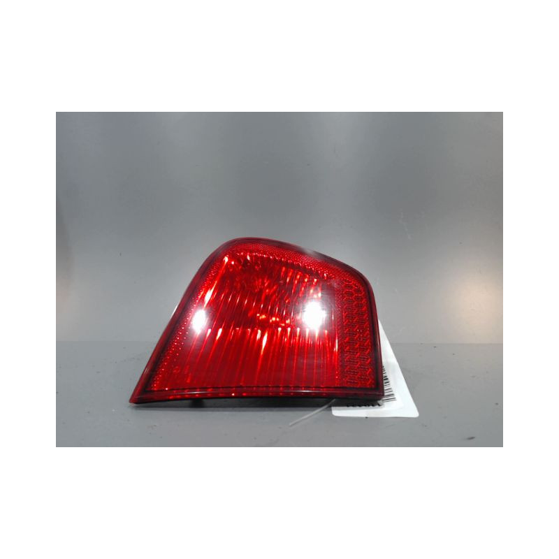 FEU ARRIERE INTERIEUR GAUCHE SEAT IBIZA