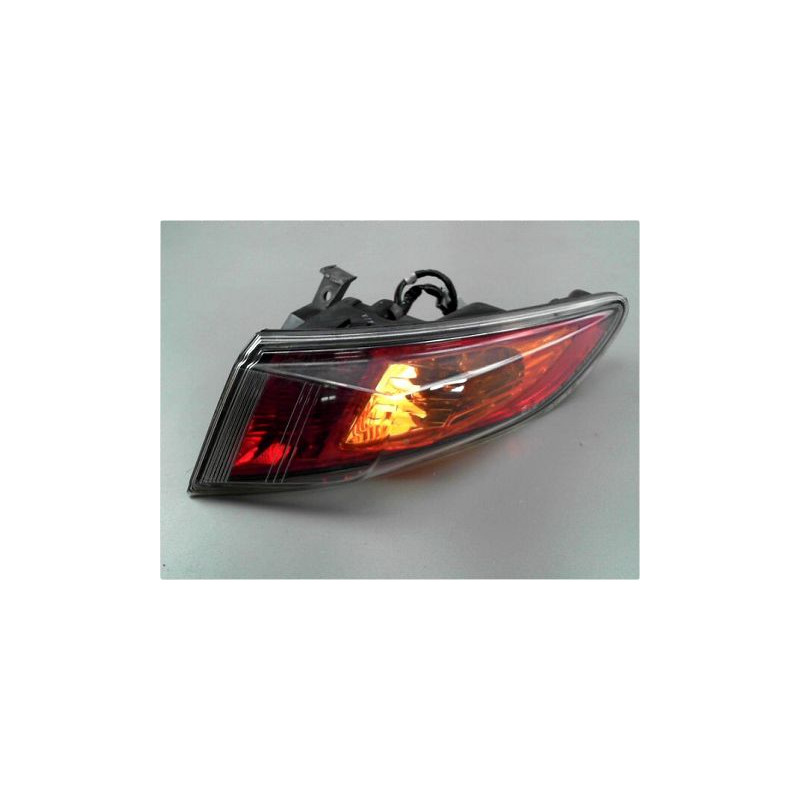 FEU ARRIERE DROIT HONDA CIVIC 06-2011