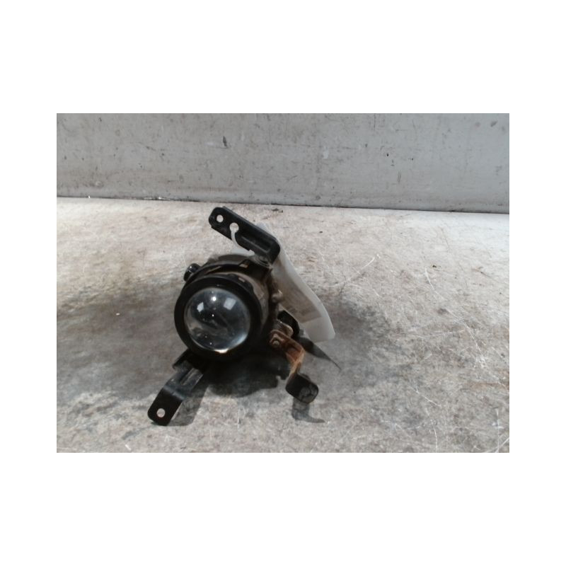 PHARE ANTIBROUILLARD AVANT GAUCHE KIA CEE´D