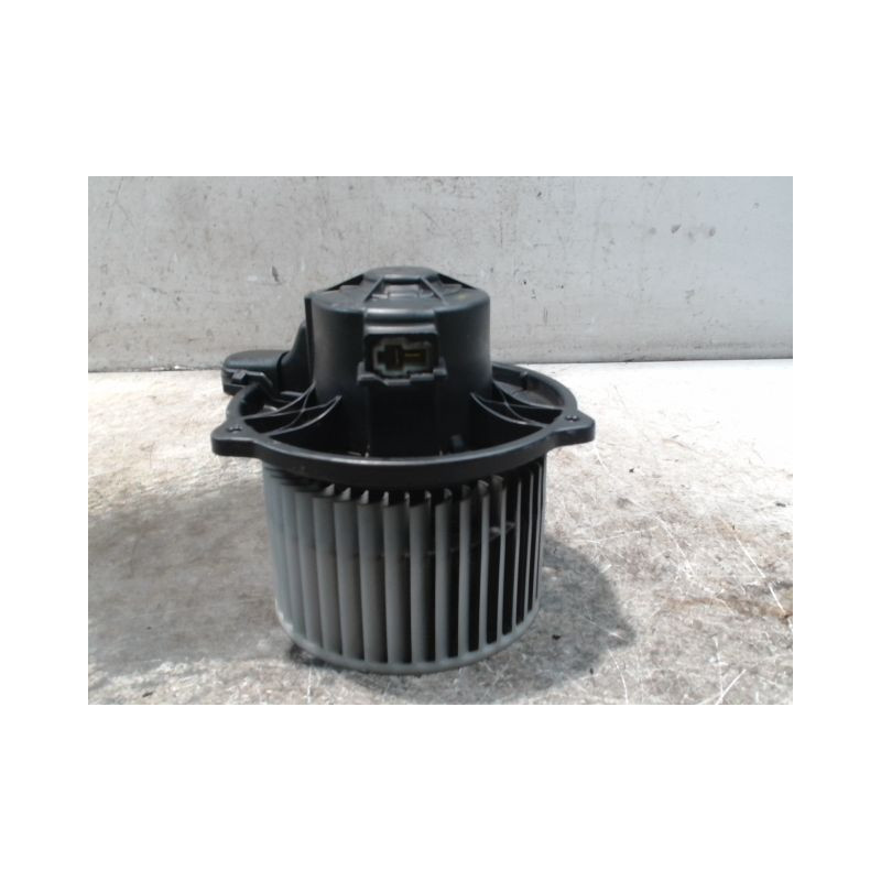 MOTEUR VENTILATEUR CHAUFFAGE KIA CEE´D