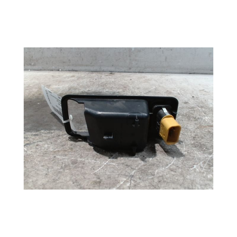 COMMANDE LEVE-GLACE PORTE AVD FORD FOCUS 2008-
