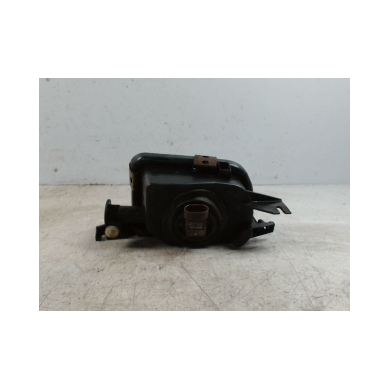 PHARE ANTIBROUILLARD AVANT GAUCHE MERCEDES CLASSE C 2000-