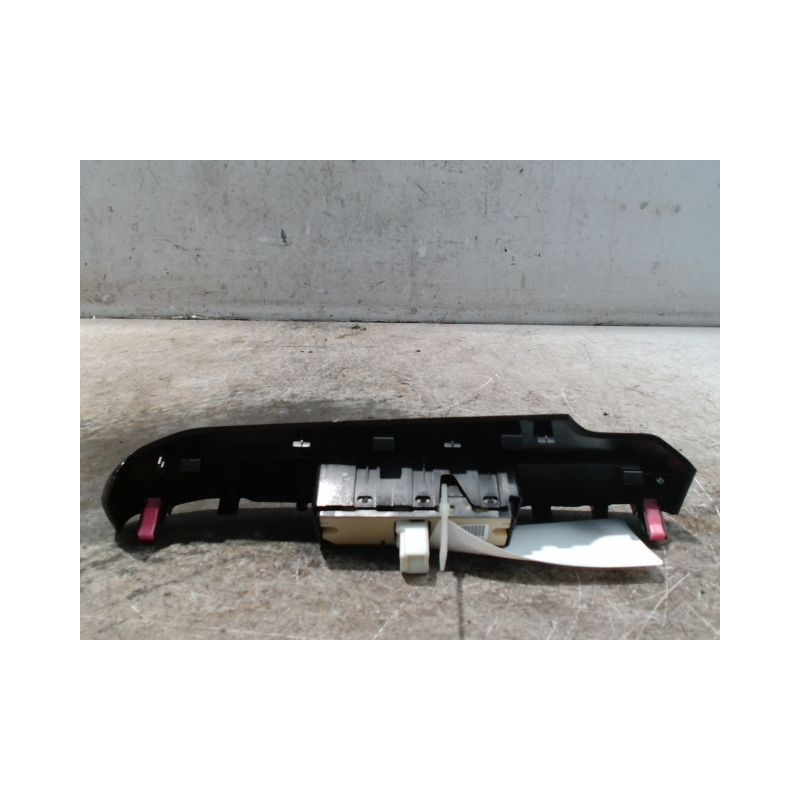 COMMANDE LEVE-GLACE PORTE AVD LEXUS IS 2006-