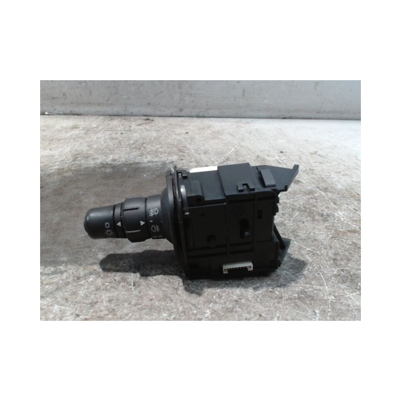 COMMANDE CLIGNOTANT RENAULT SCENIC II PH2 2006-