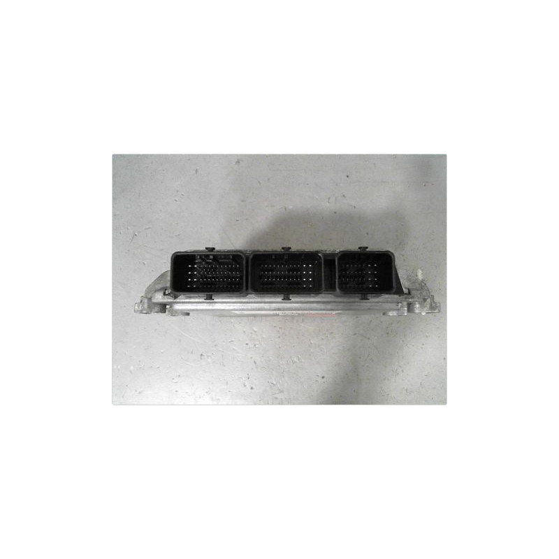 CALCULATEUR MOTEUR FORD FOCUS C-MAX 03-07