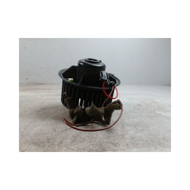 MOTEUR VENTILATEUR CHAUFFAGE VOLKSWAGEN POLO 94-99
