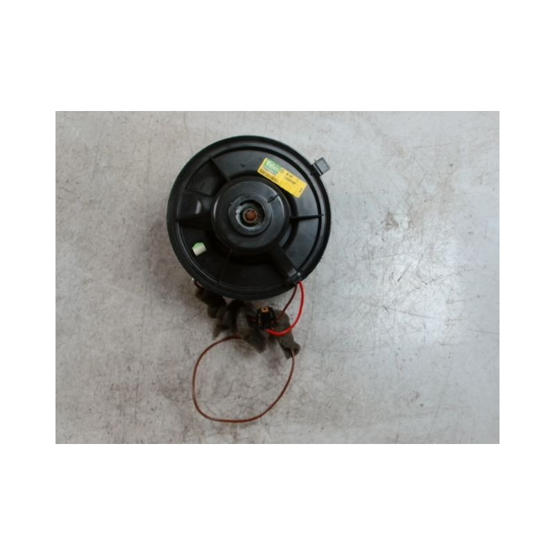 MOTEUR VENTILATEUR CHAUFFAGE VOLKSWAGEN POLO 94-99
