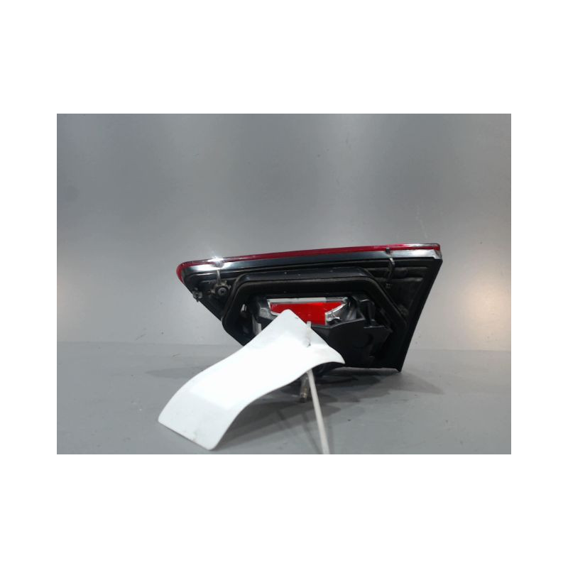 FEU ARRIERE INTERIEUR GAUCHE RENAULT CLIO