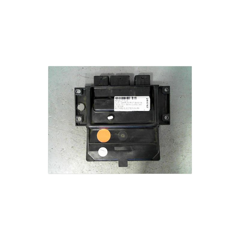 CALCULATEUR MOTEUR RENAULT CLIO II CAMPUS 06-09