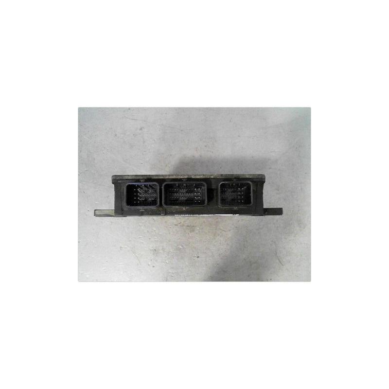 CALCULATEUR MOTEUR RENAULT CLIO II CAMPUS 06-09