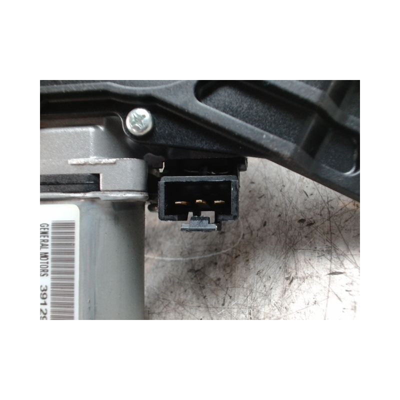 MOTEUR ESSUIE-GLACE ARRIERE OPEL ASTRA BREAK 2004-