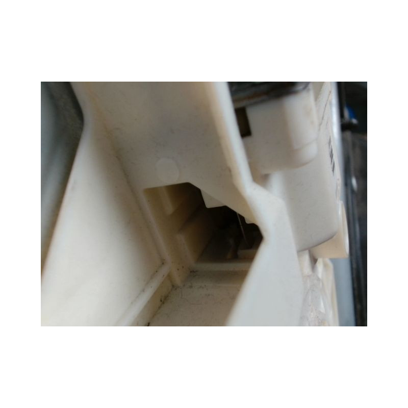 MECANISME+MOTEUR LEVE-GLACE AVANT GAUCHE FORD FOCUS 2008-