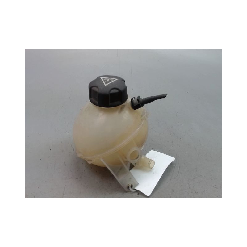 VASE EXPANSION CITROEN DS5