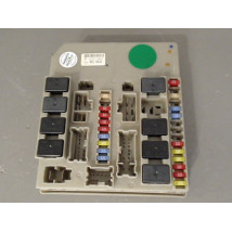 BOITE A FUSIBLES RENAULT CLIO III ESTATE 2008-