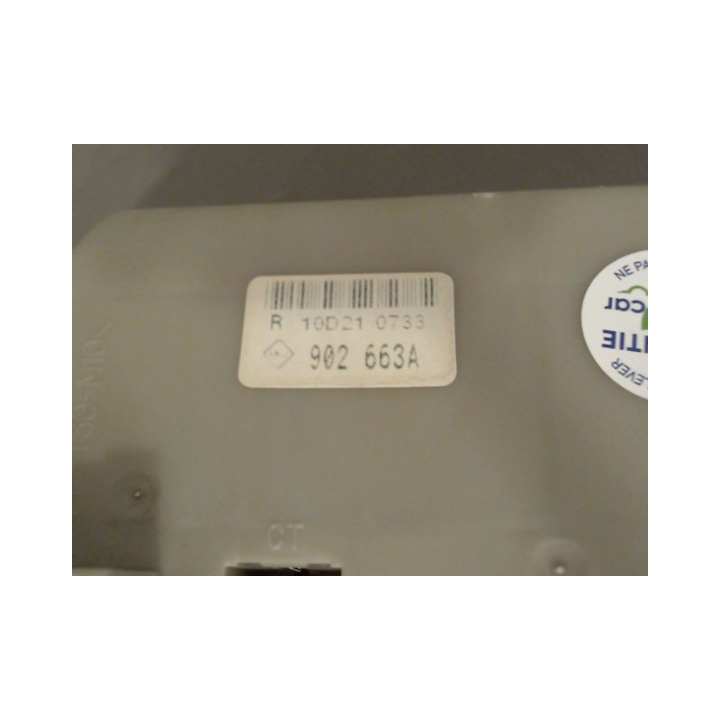 BOITE A FUSIBLES RENAULT CLIO III 2009-