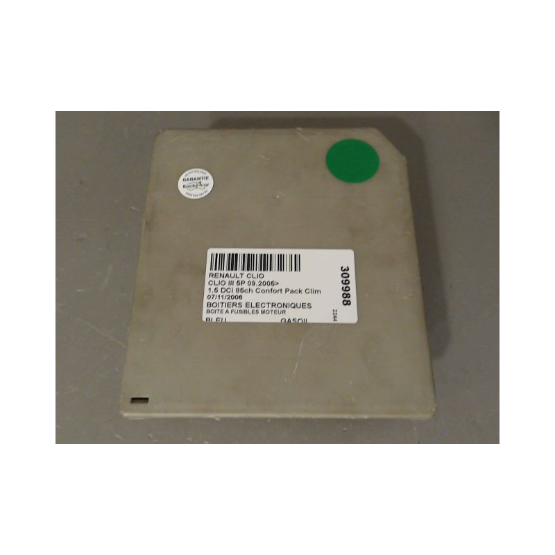 BOITE A FUSIBLES RENAULT CLIO III 2005-
